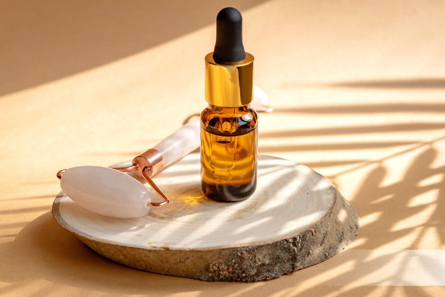 difference between face oil and face serum