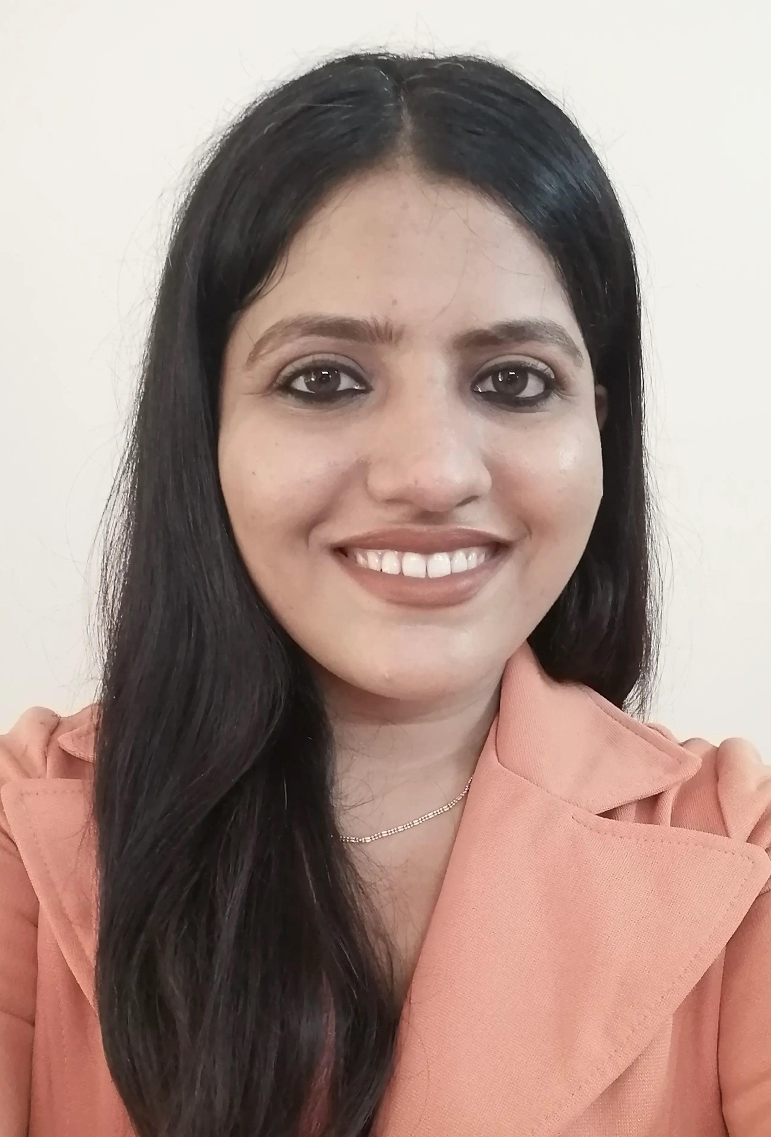 Dr. Apurva Nikte
