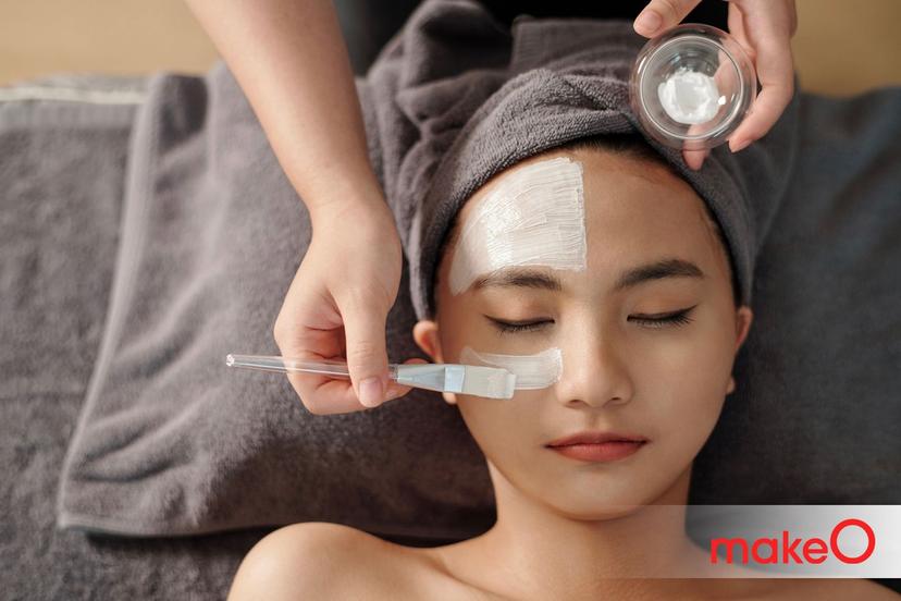 How To Select The Right Anti-Ageing Products As Per Your Skin Type