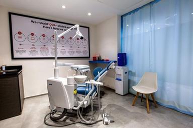 Aligners: Clear, Transparent, Invisible Teeth Aligners - MakeO Toothsi