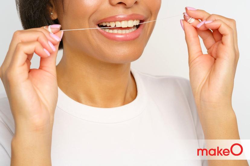 How to Floss Your Teeth Correctly?