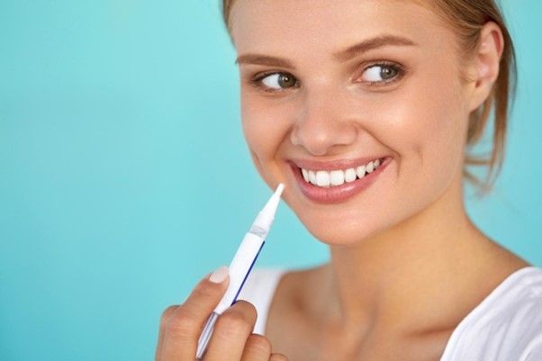 How to Remove Stains from Teeth